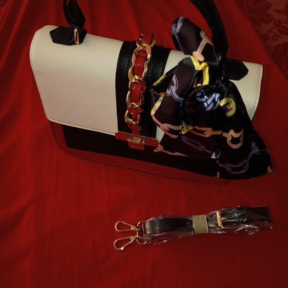 Authentic NEW - Picture 6 of 9